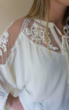 Load image into Gallery viewer, The Maggies Top, Cream