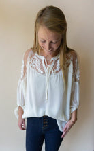 Load image into Gallery viewer, The Maggies Top, Cream