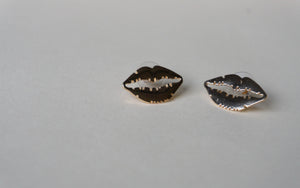 Pucker Up Earrings
