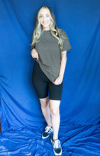 Load image into Gallery viewer, Queen Shorts, Black