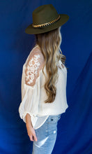 Load image into Gallery viewer, Edge Of Fall Hat