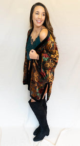 The Devin's In The Details Kimono, Multi