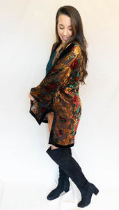 The Devin's In The Details Kimono, Multi
